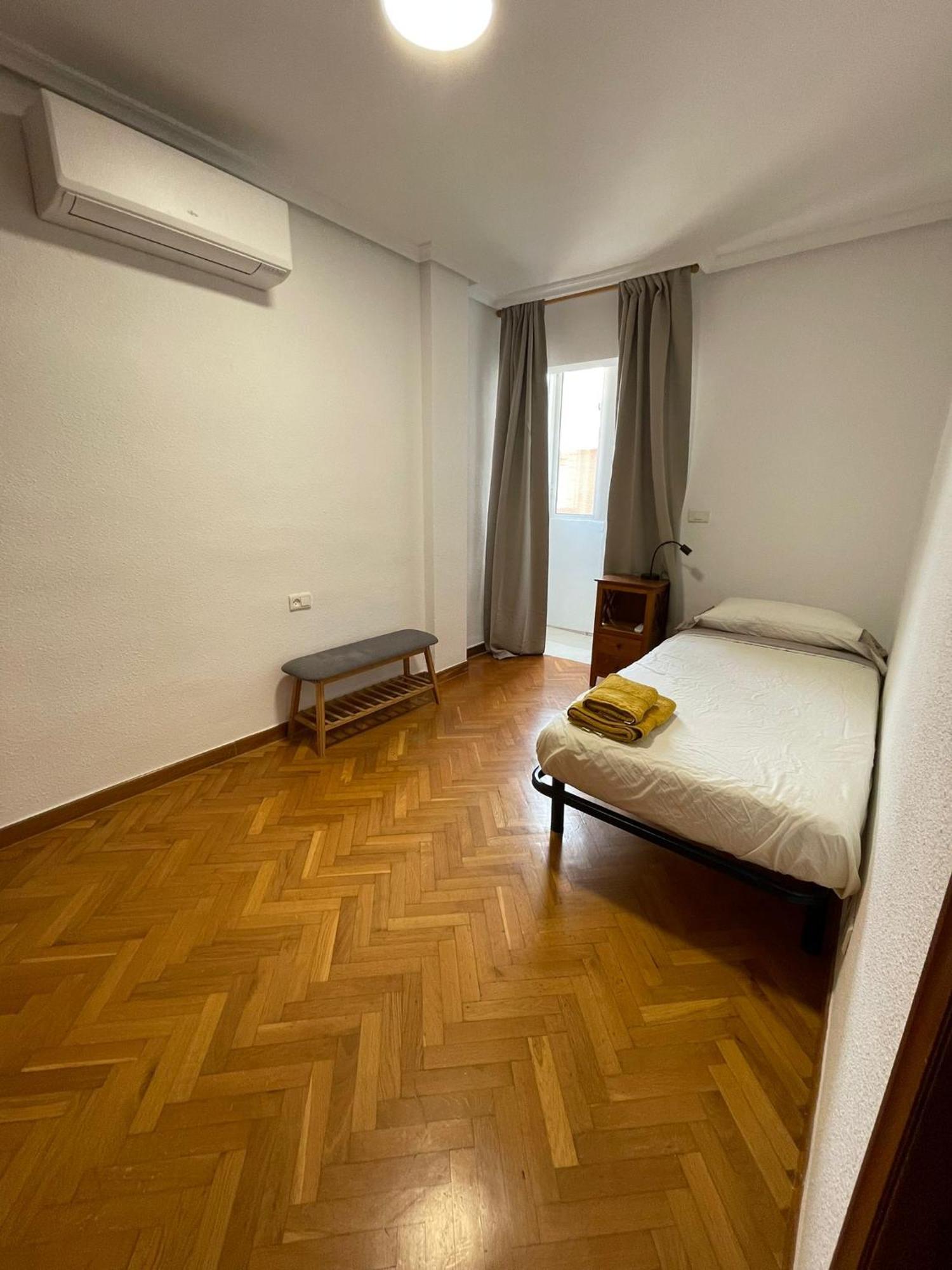 Bungalow Familiar Con Piscina San Juan  Ngoại thất bức ảnh