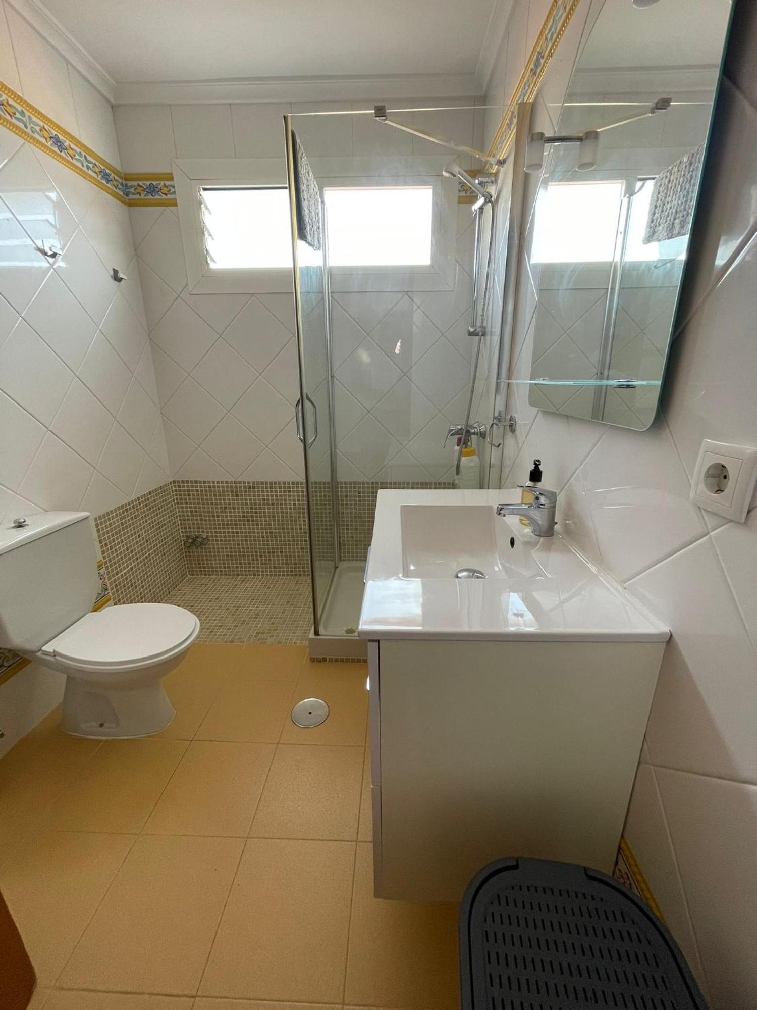 Bungalow Familiar Con Piscina San Juan  Ngoại thất bức ảnh